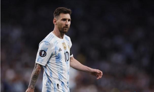 刚发布这 2 亿像素 + 6500mAh ！可能是今年后盖最好看的手机了